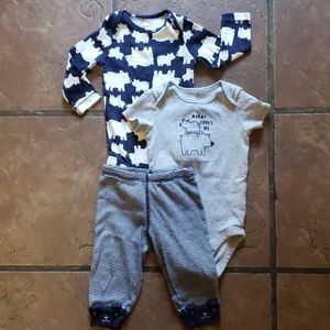 Carter's matching set